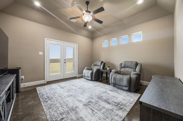 6621 Singleton Road, Midlothian, TX 76065