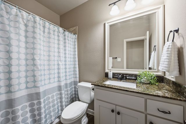 6621 Singleton Road, Midlothian, TX 76065