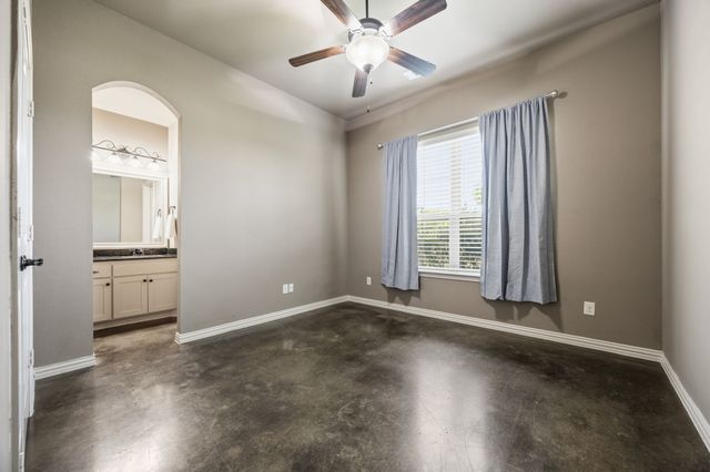 6621 Singleton Road, Midlothian, TX 76065