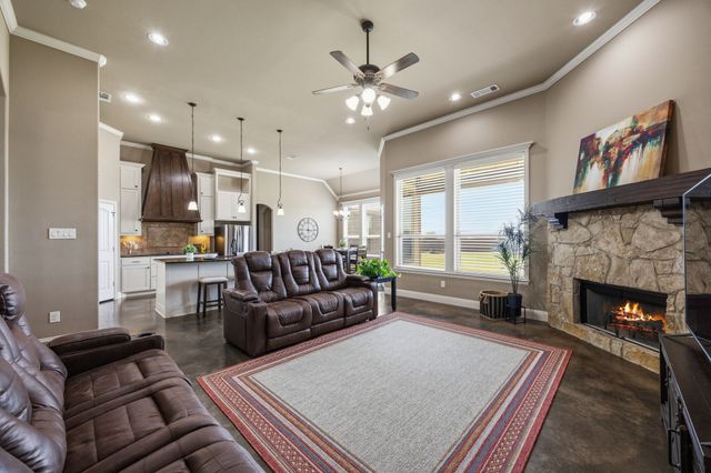 6621 Singleton Road, Midlothian, TX 76065