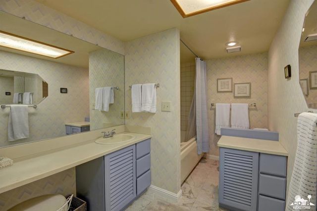 40461 Bay Hill Way, Palm Desert, CA 92211