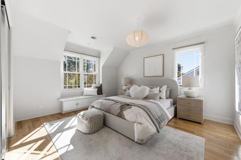 Image 26 of property listing at 16508 Oleander Avenue, Los Gatos, CA 95032