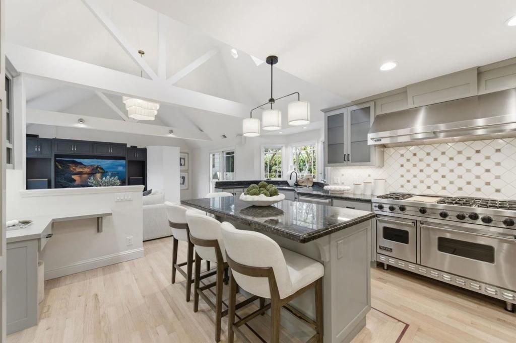 Image 8 of property listing at 16508 Oleander Avenue, Los Gatos, CA 95032