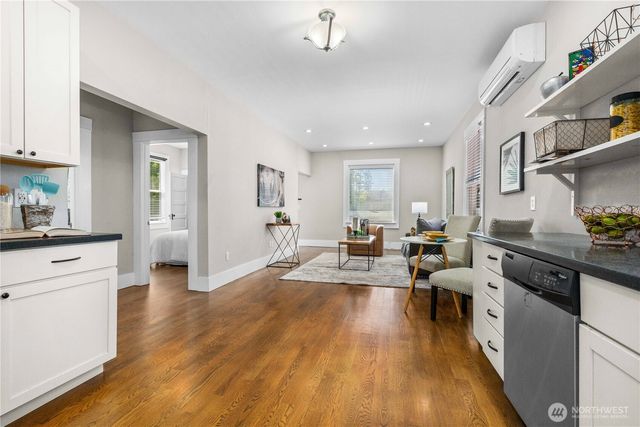 8084 Falls Avenue SE, Snoqualmie, WA 98065
