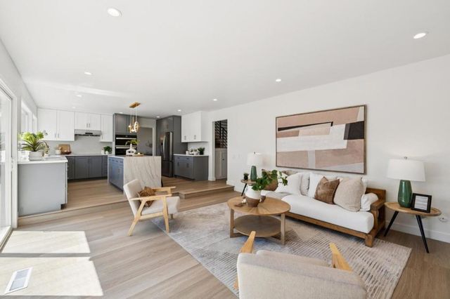 284 Avocet Court, Foster City, CA 94404