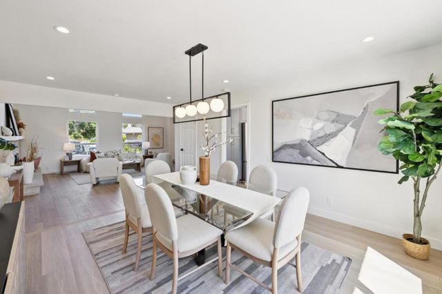 284 Avocet Court, Foster City, CA 94404