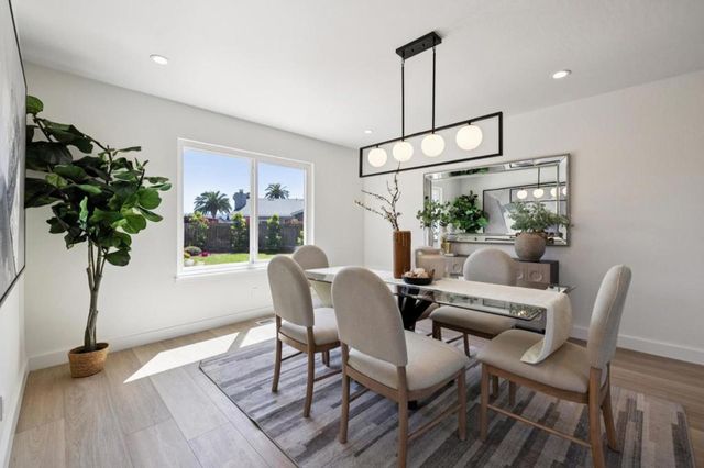 284 Avocet Court, Foster City, CA 94404
