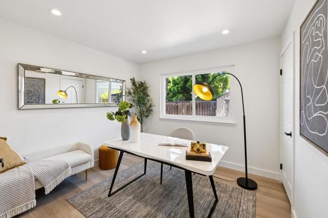 284 Avocet Court, Foster City, CA 94404
