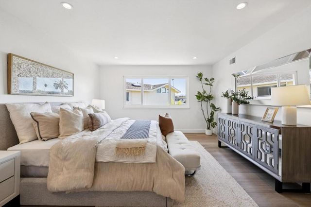 284 Avocet Court, Foster City, CA 94404