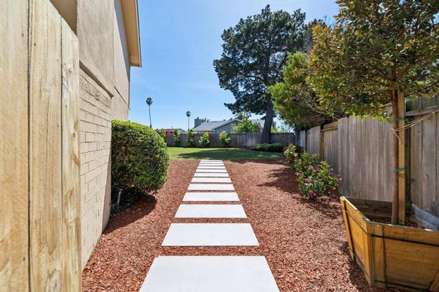 284 Avocet Court, Foster City, CA 94404