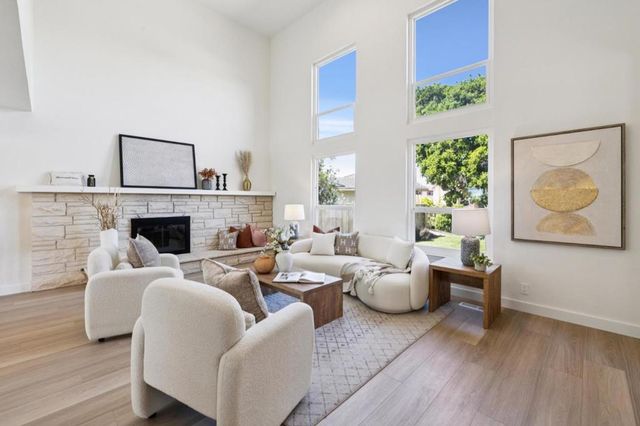 284 Avocet Court, Foster City, CA 94404
