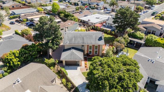 284 Avocet Court, Foster City, CA 94404