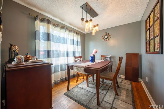 84 Alpine Place, Cheektowaga, NY 14225