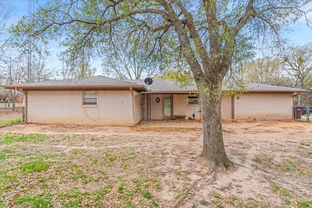 700 Amy Street, Canton, TX 75103
