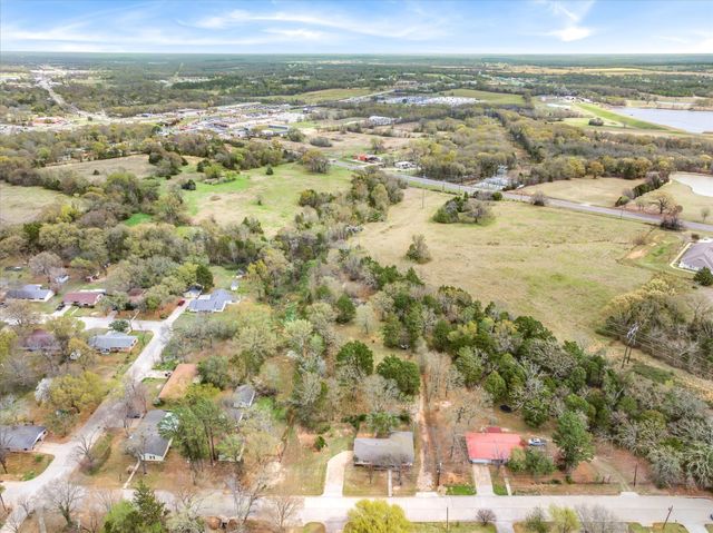 700 Amy Street, Canton, TX 75103