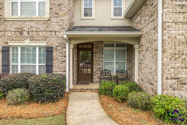 110 Regency Court, Warner Robins, GA 31088