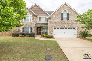 110 Regency Court, Warner Robins, GA 31088