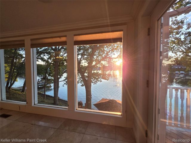 3411 Wormer Drive, Waterford Charter Township, MI 48329