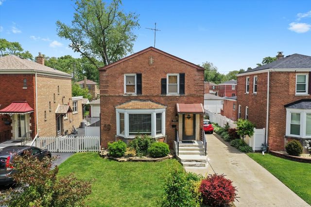 9141 S Albany Avenue S, Evergreen Park, IL 60805