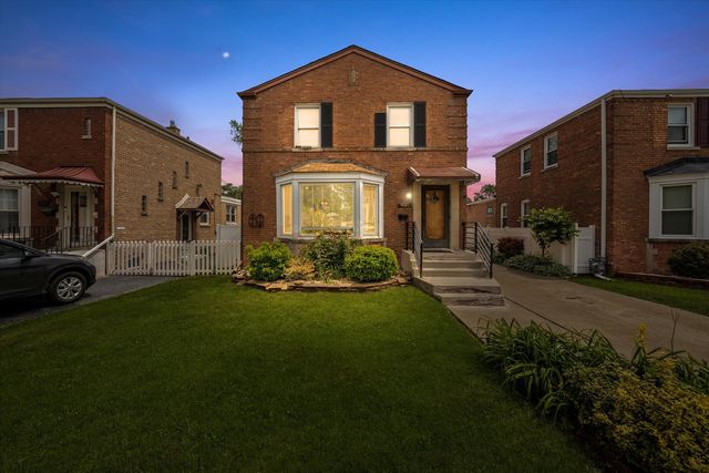 9141 S Albany Avenue S, Evergreen Park, IL 60805