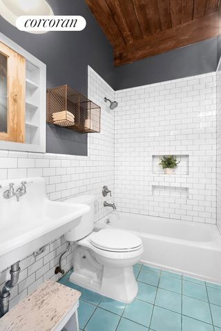 420 12TH Street F3L, New York City, NY 11215