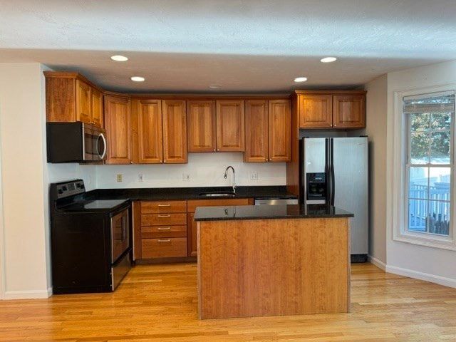 9 Grove Street 1, Woburn, MA 01801