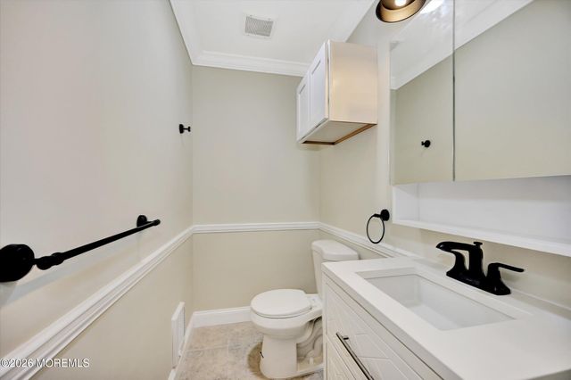 80 Parkway Drive D, Freehold, NJ 07728