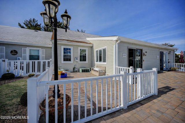 80 Parkway Drive D, Freehold, NJ 07728