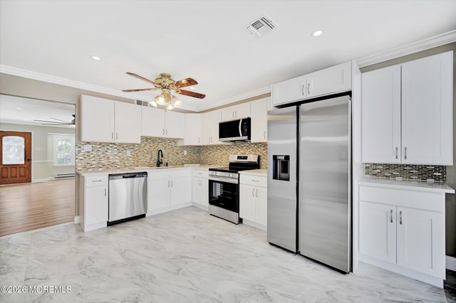 80 Parkway Drive D, Freehold, NJ 07728