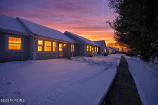 80 Parkway Drive D, Freehold, NJ 07728