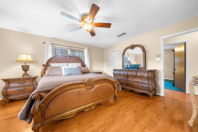 15856 Dewberry Lane, Conroe, TX 77302
