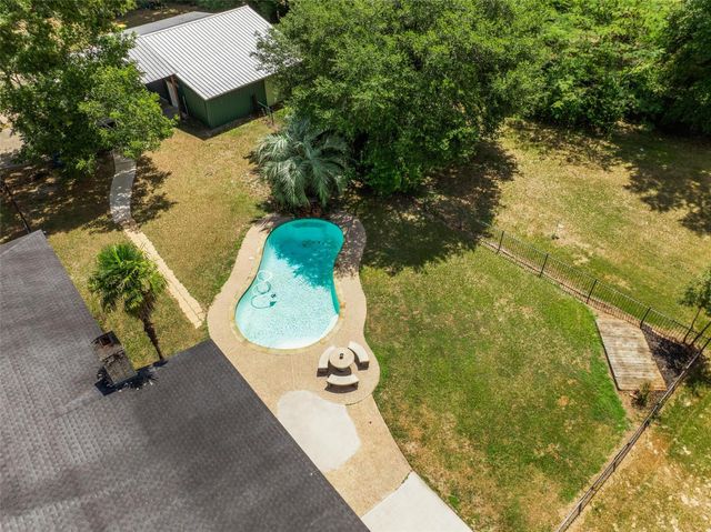 15856 Dewberry Lane, Conroe, TX 77302
