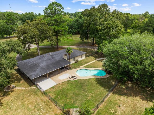 15856 Dewberry Lane, Conroe, TX 77302