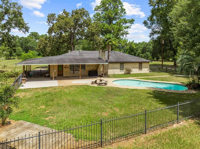 15856 Dewberry Lane, Conroe, TX 77302