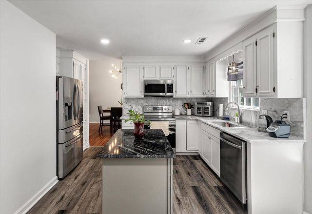 7 Lochmore Terrace, Charleston, SC 29414