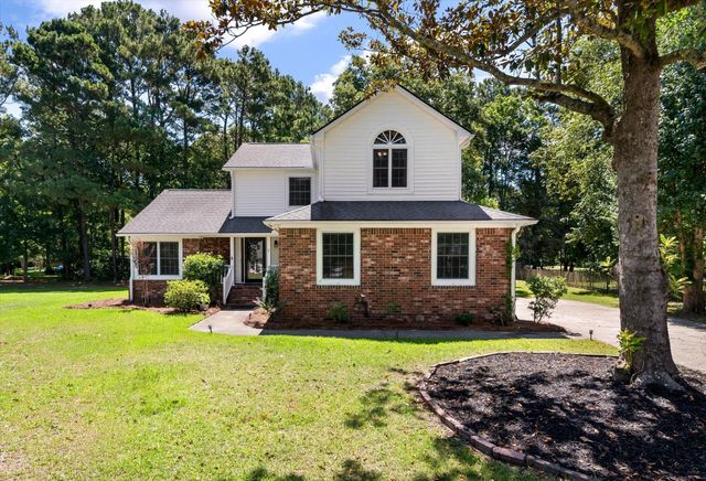 7 Lochmore Terrace, Charleston, SC 29414