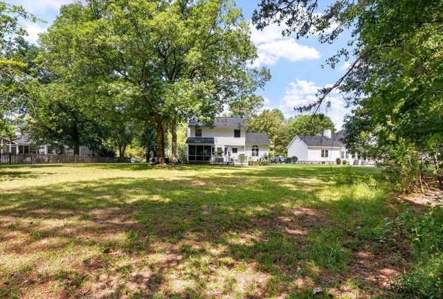 7 Lochmore Terrace, Charleston, SC 29414