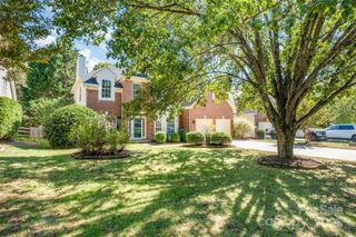 16018 Lavenham Road, Huntersville, NC 28078