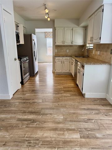 17844 Park Valley DR, Round Rock, TX 78681