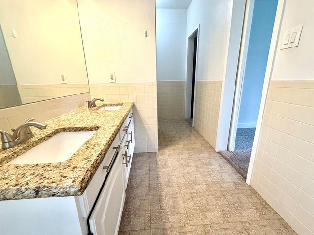 17844 Park Valley DR, Round Rock, TX 78681