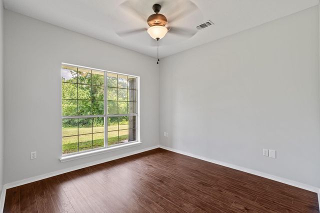 656 Morriston Rd., Petal, MS 39465