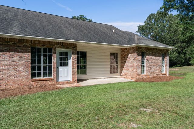 656 Morriston Rd., Petal, MS 39465