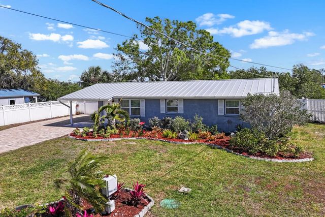 107 6TH STREET NW, Ruskin, FL 33570