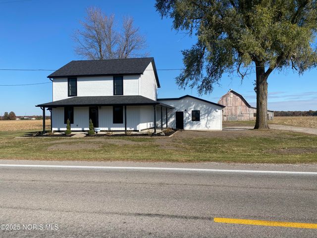 16407 St Rt 15, Defiance, OH 43512