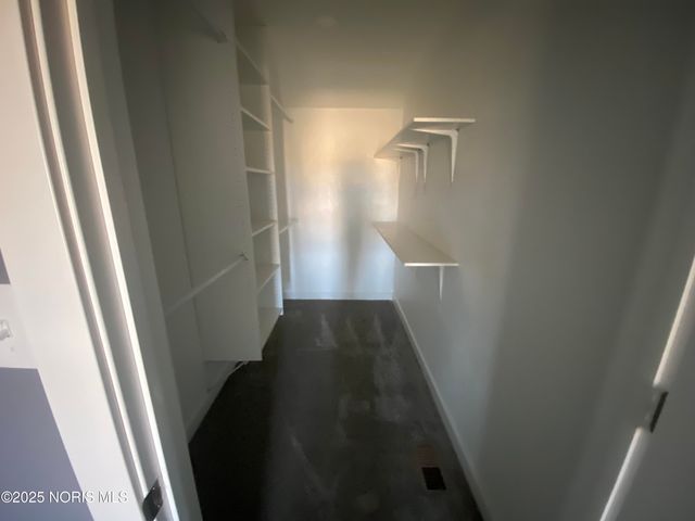 16407 St Rt 15, Defiance, OH 43512