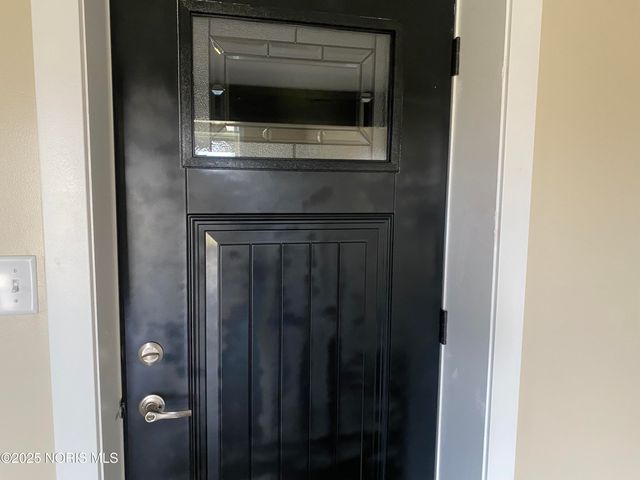 16407 St Rt 15, Defiance, OH 43512