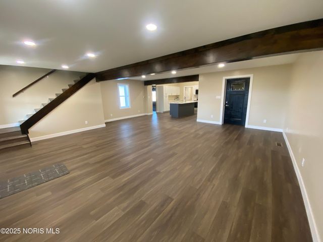 16407 St Rt 15, Defiance, OH 43512