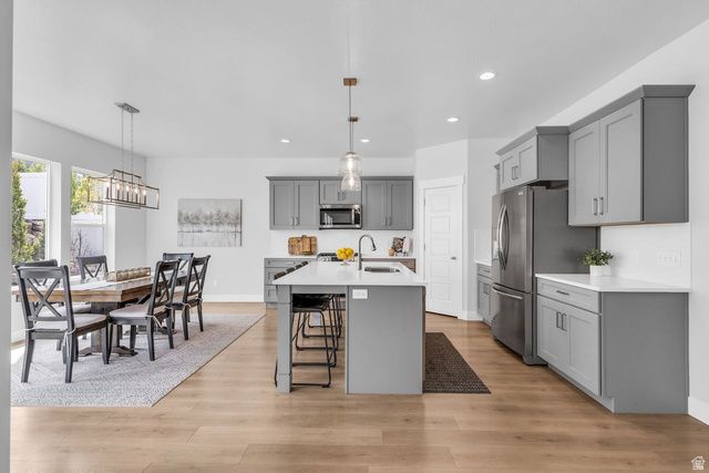 2466 E LONE HILL DR., Draper, UT 84020