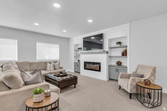 2466 E LONE HILL DR., Draper, UT 84020