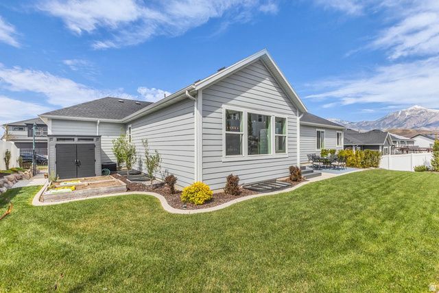 2466 E LONE HILL DR., Draper, UT 84020